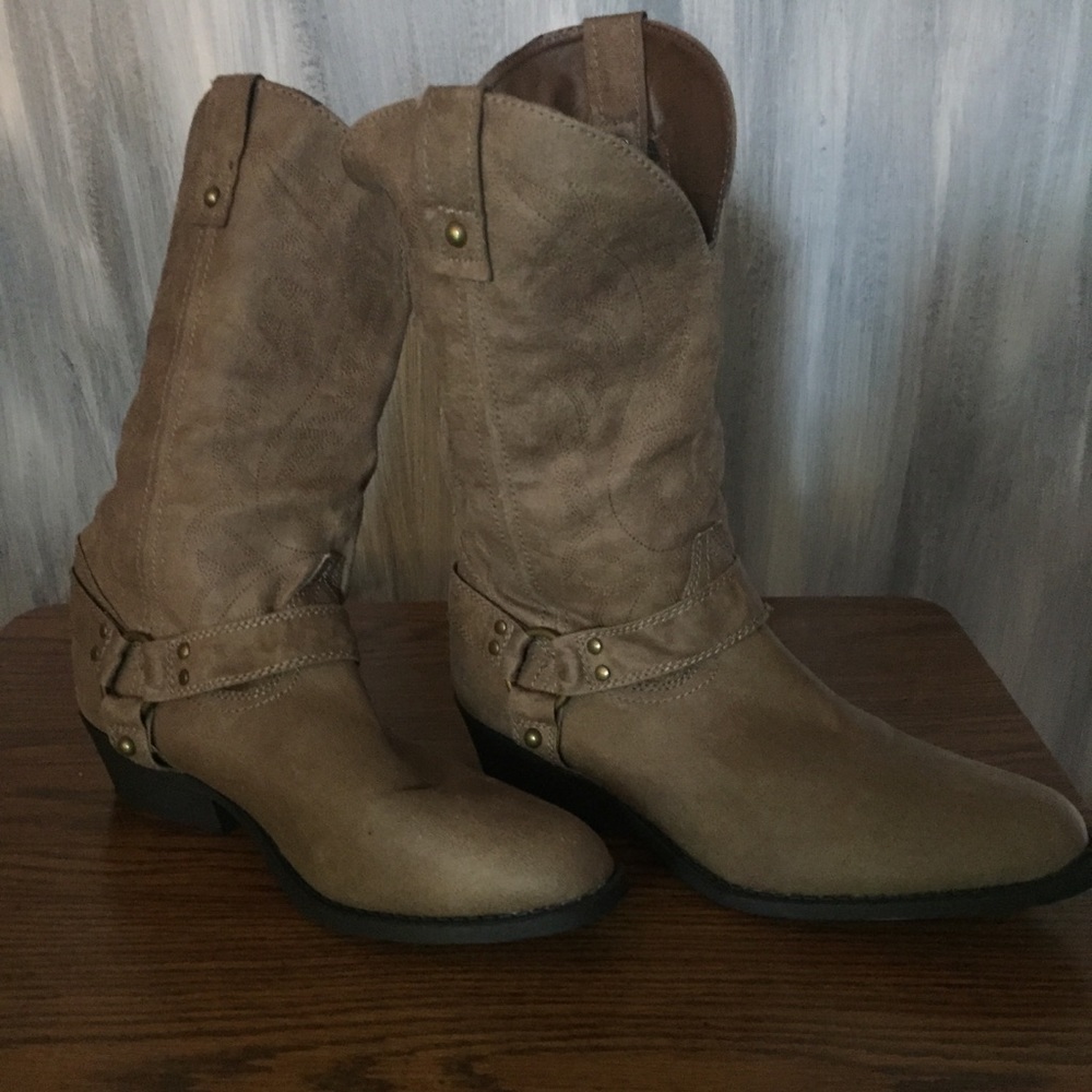 Rampage Boots Sz 11 M